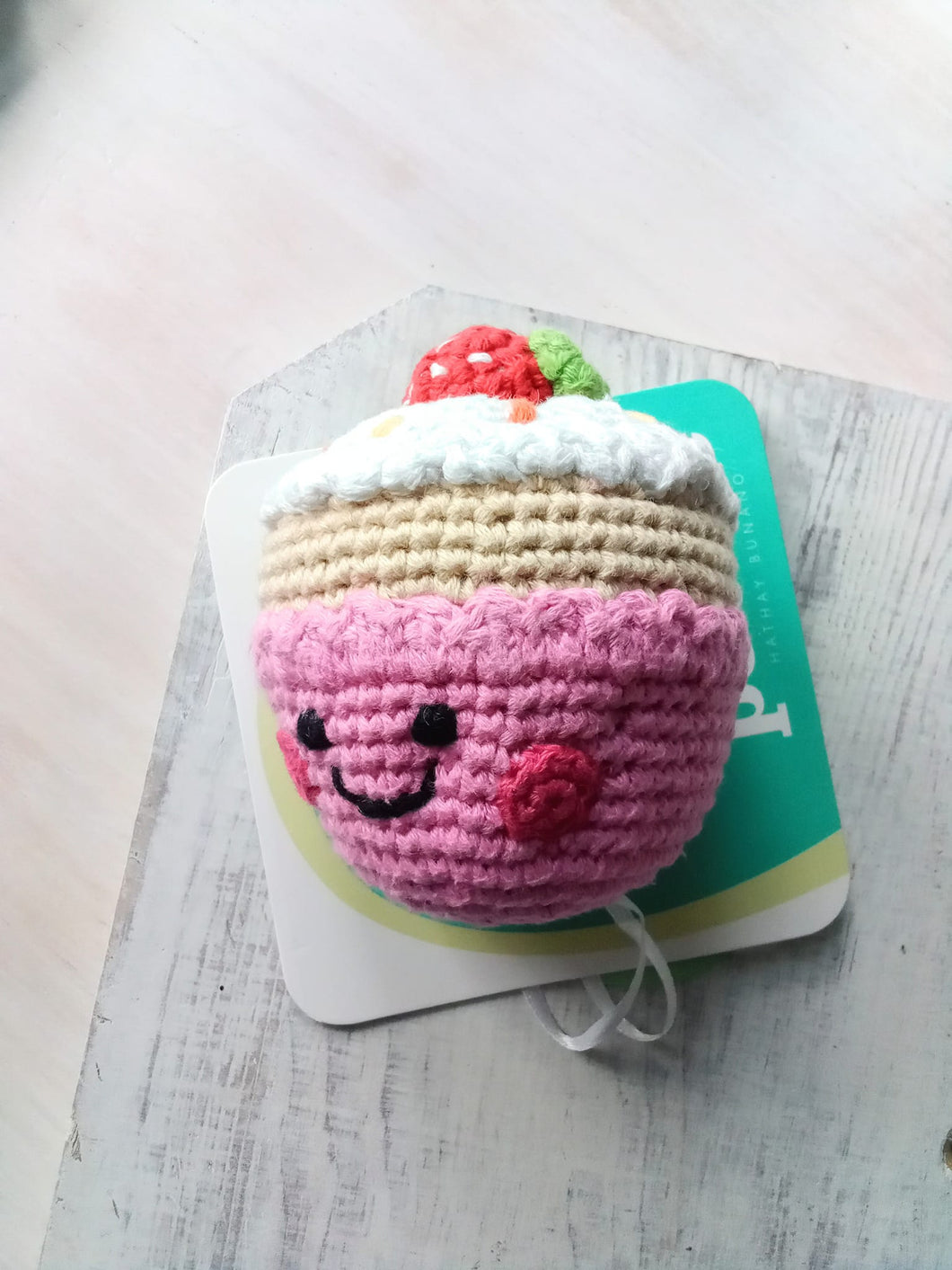 Friendly Cupcake with Strawberry Rattle