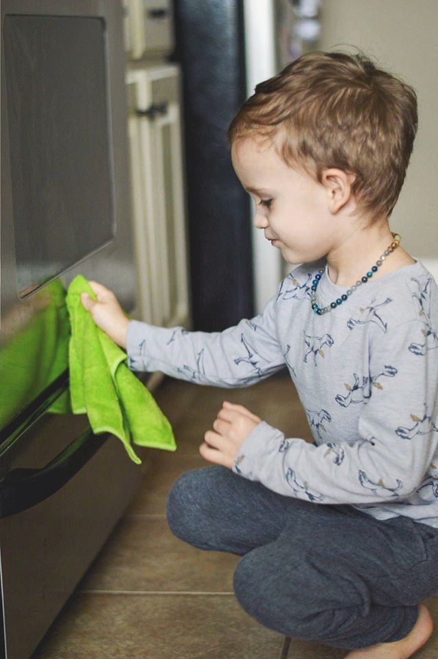 Kid Subscription Box ll Ages 2-12 ( Open Until December 9th 2019 )